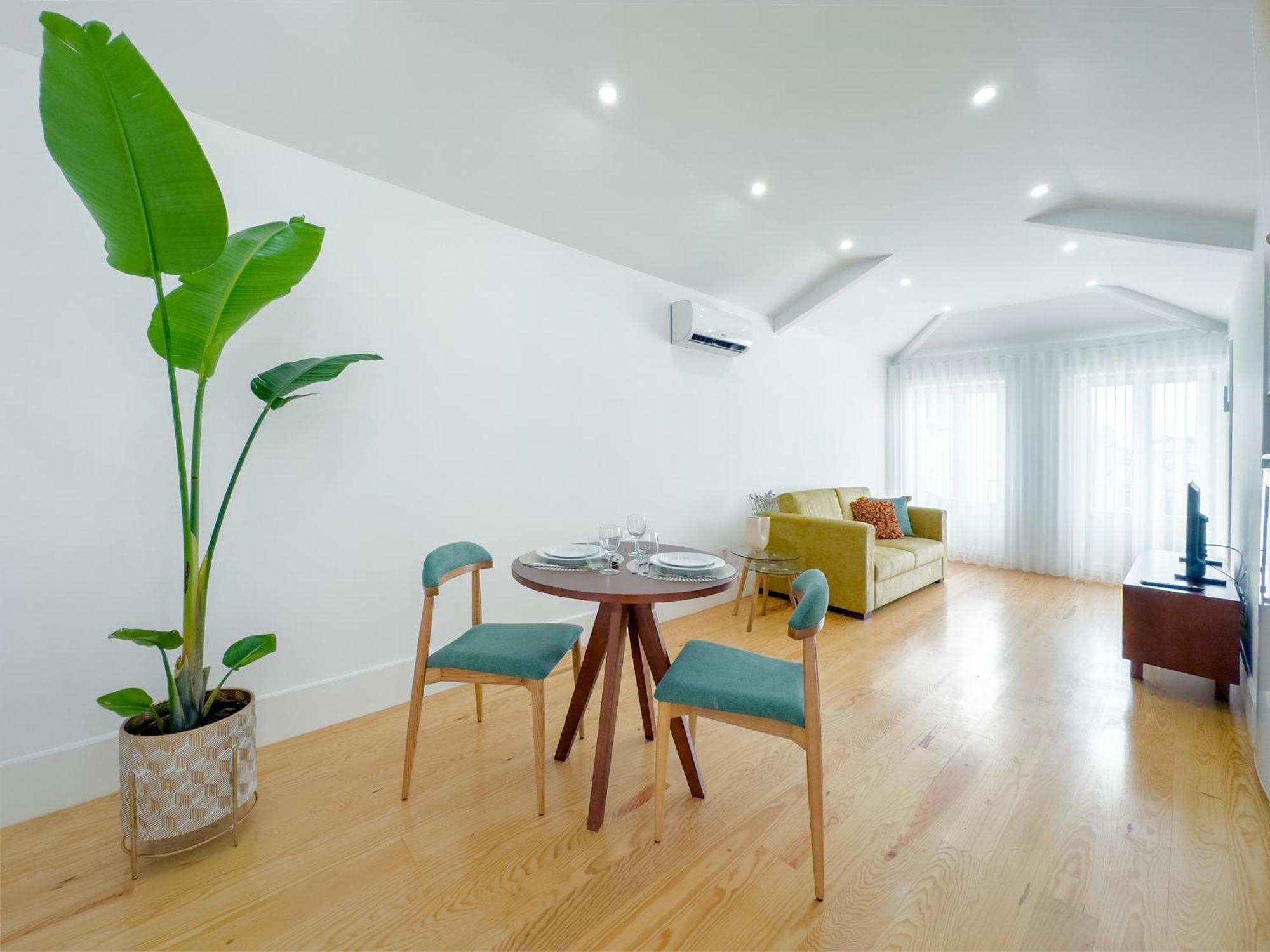 Vibrant Host Solutions-Bonfim Apartment Порто Екстериор снимка