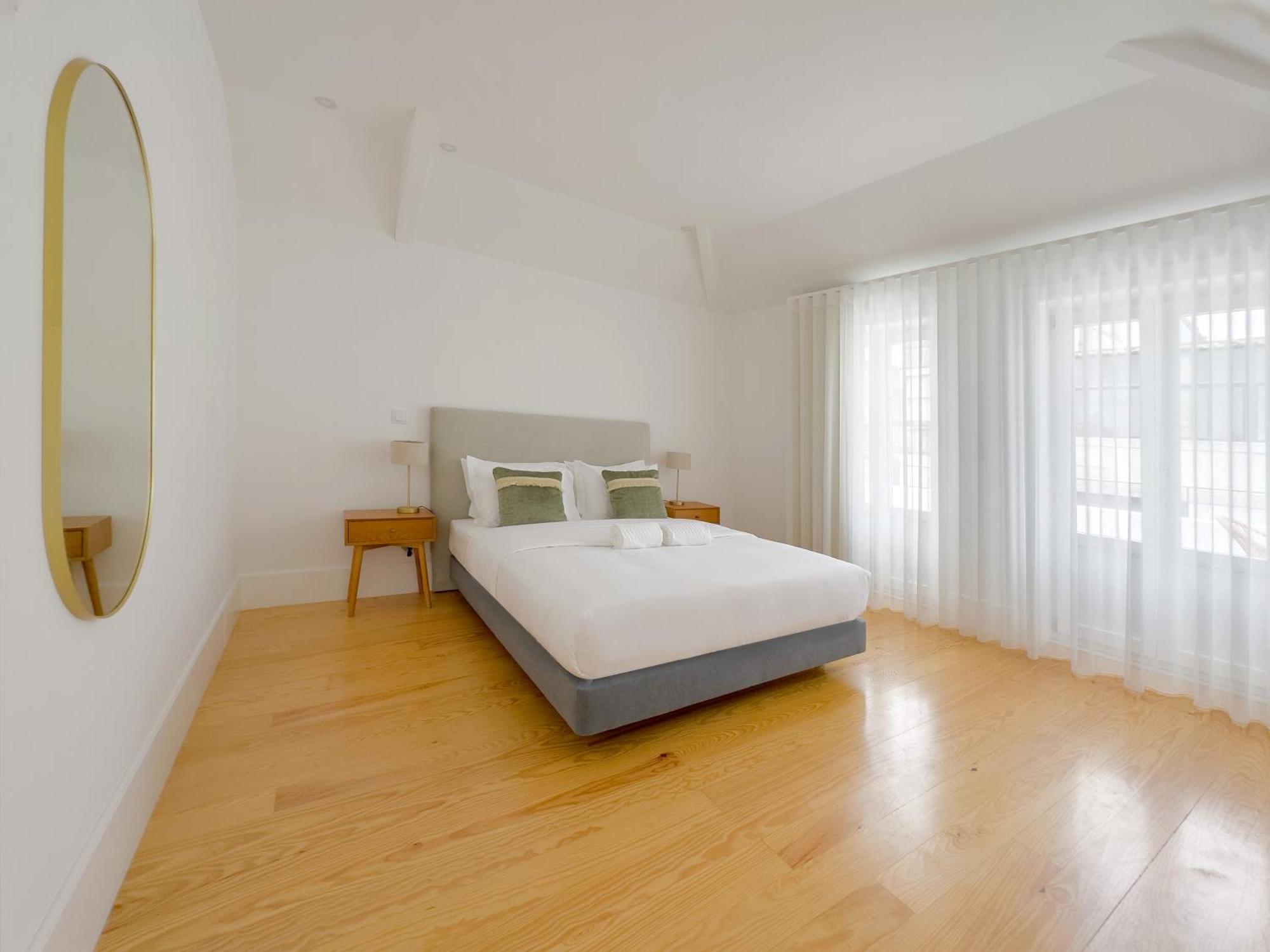 Vibrant Host Solutions-Bonfim Apartment Порто Екстериор снимка