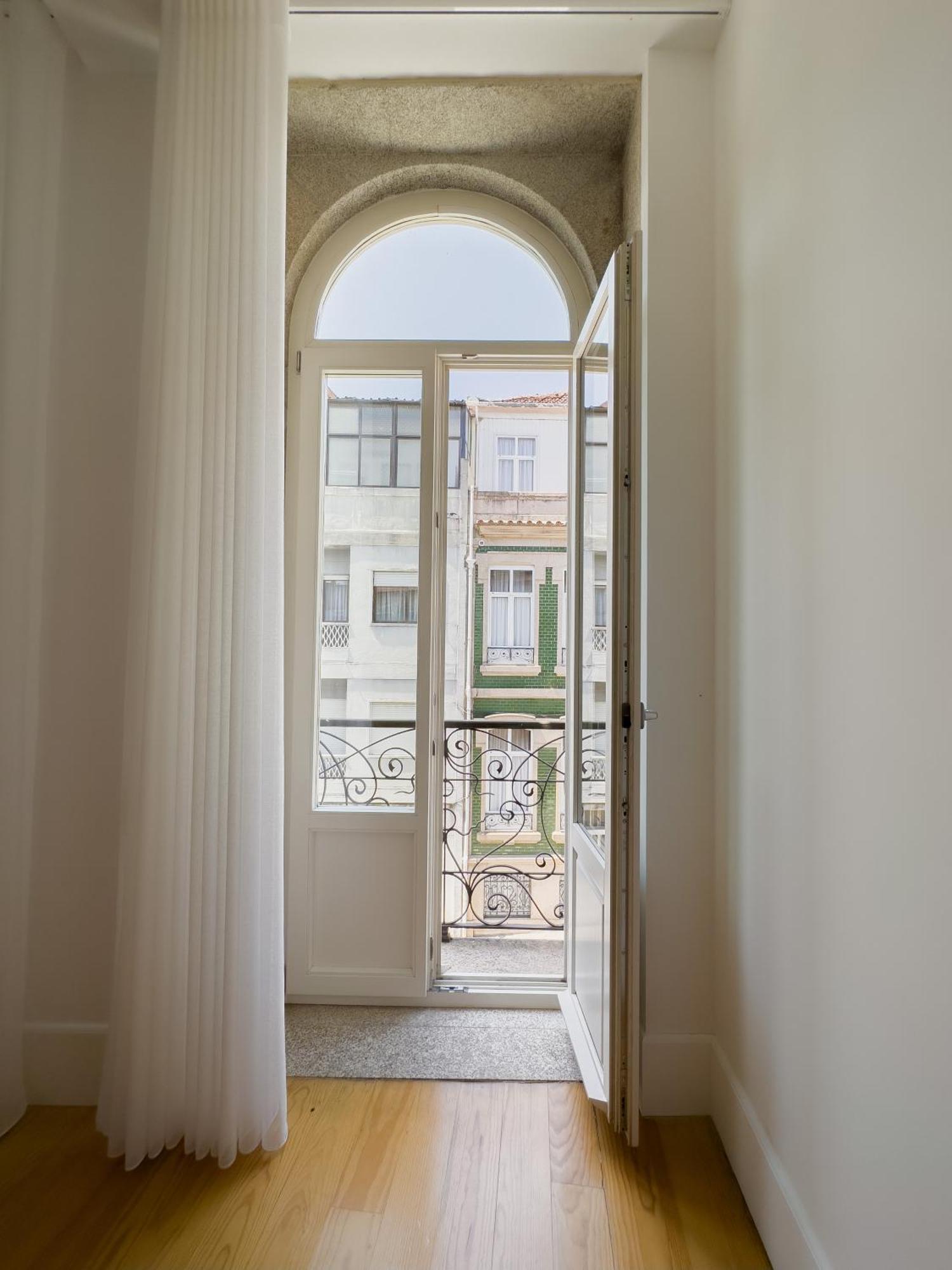 Vibrant Host Solutions-Bonfim Apartment Порто Екстериор снимка